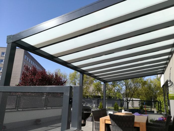 Pergola antracit RAL 7016 600 x 250 cm provedení DELUXE