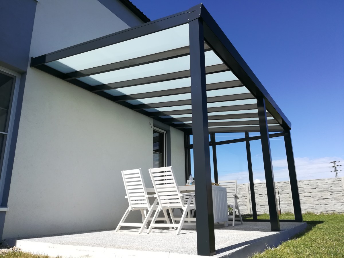 Pergola antracit RAL 7016 600 x 300 cm provedení DELUXE